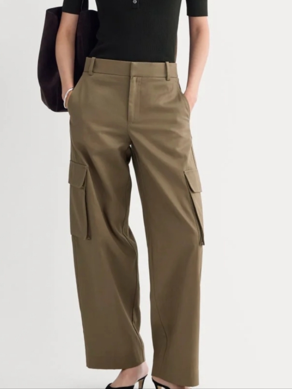 Everlane Wide-Leg Cargo Trouser in Buttersmooth NWT Size 12